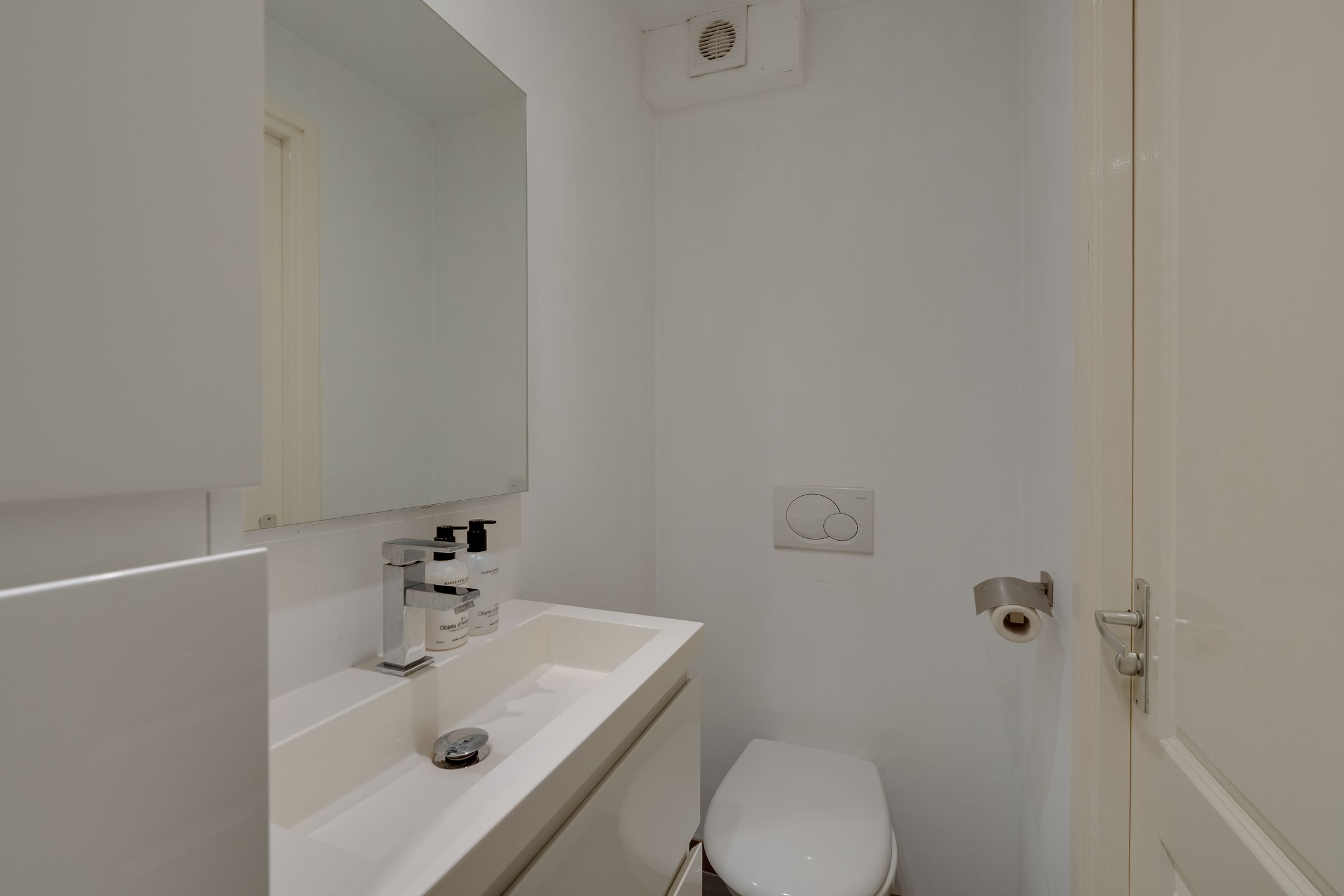 Photo 24 of Saenredamstraat 59-A2