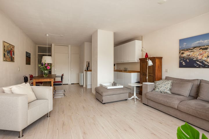 Foto 10 van Albert van Dalsumlaan 597