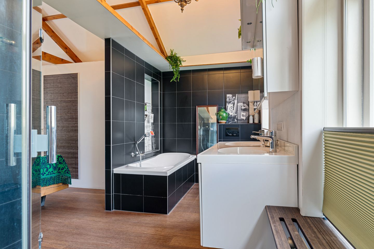 Foto 35 van Zuiddijk 411