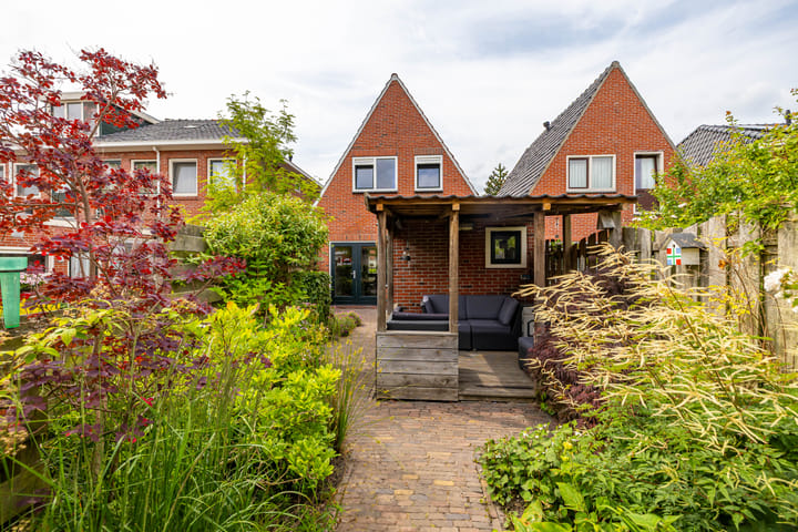 Foto 7 van Marcus Buschstraat 82