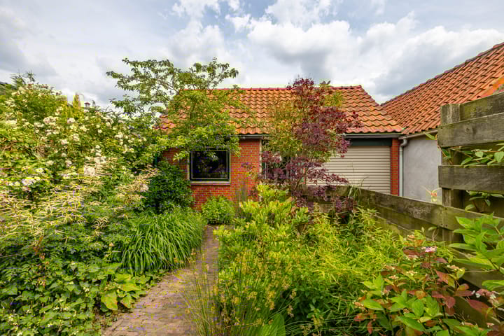 Foto 31 van Marcus Buschstraat 82