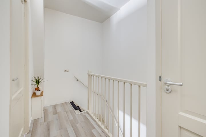 Foto 24 van Bekkerstraat 17