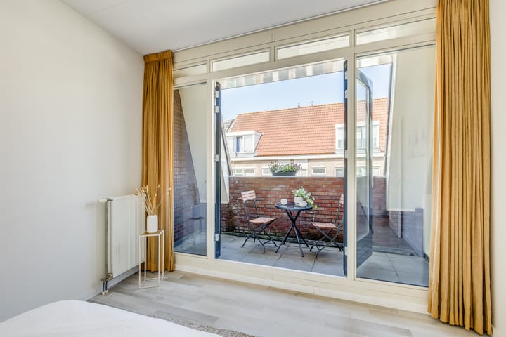 Foto 37 van Bekkerstraat 17