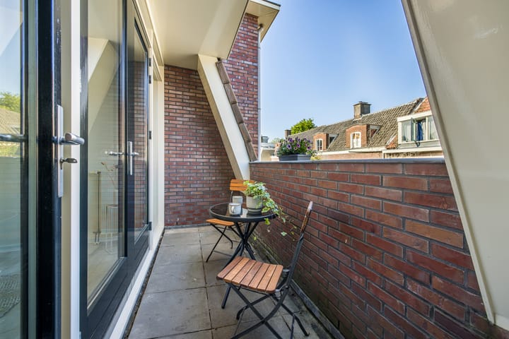 Foto 40 van Bekkerstraat 17