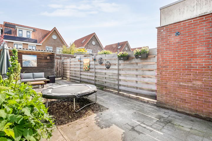 Foto 26 van Tuinwal 42