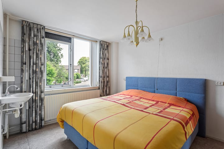 Foto 14 van Pierre Monteuxstraat 32