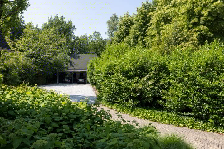 Foto 30 van Moonslaan 30