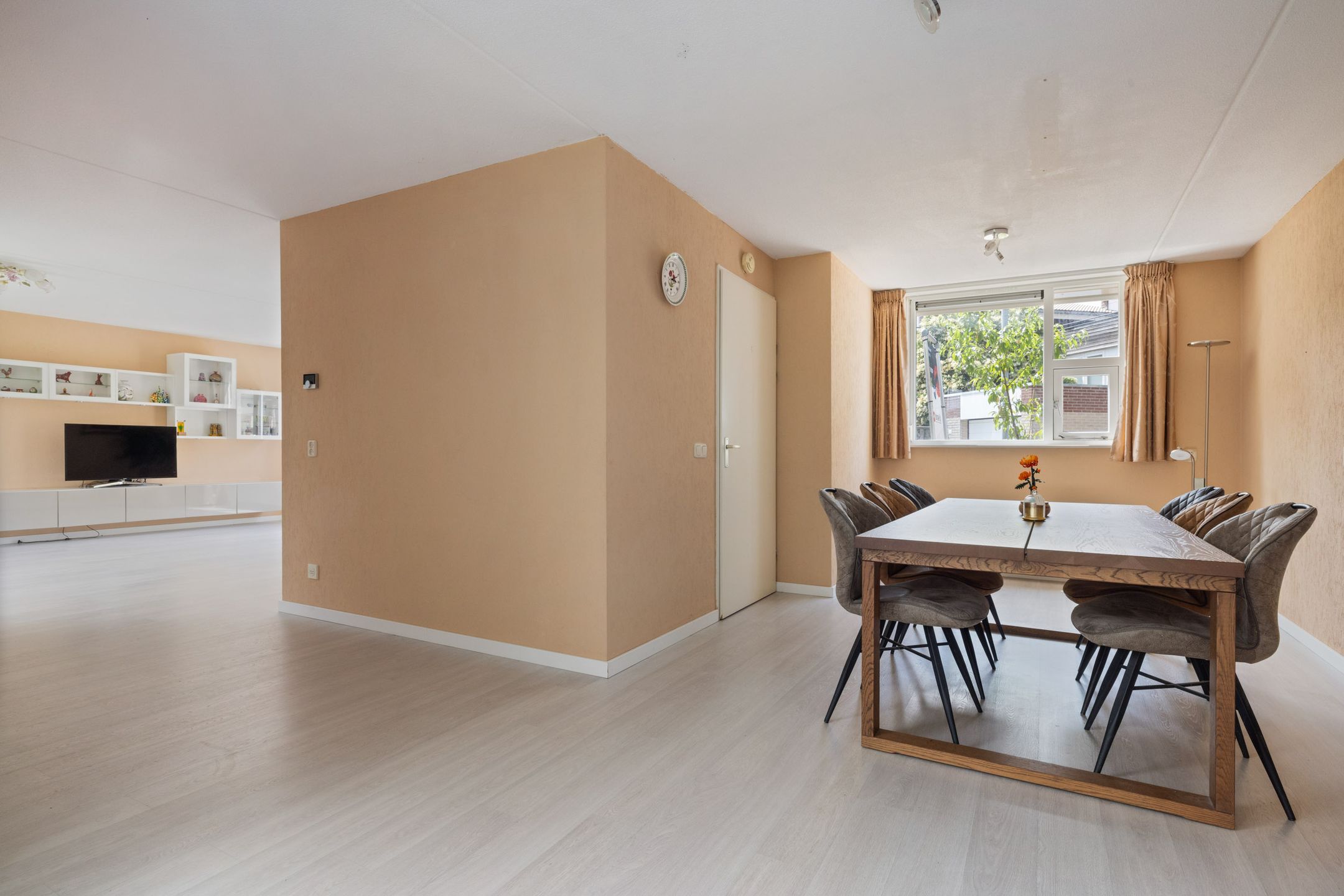 Foto 15 van State 63