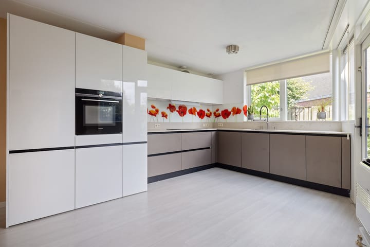 Foto 19 van State 63