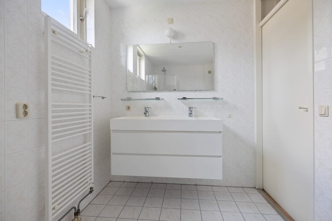 Foto 31 van State 63