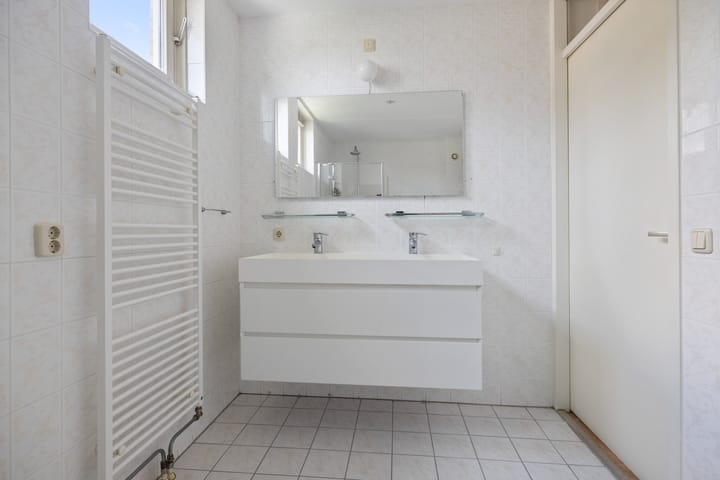 Foto 31 van State 63