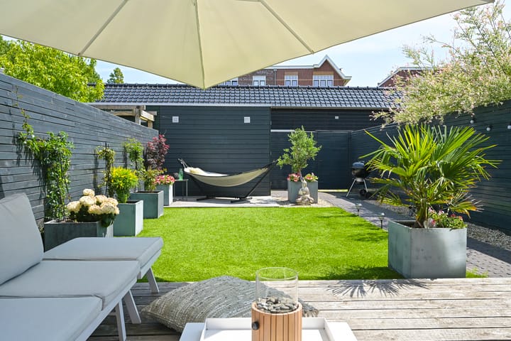 Foto 5 van Thomas Mannsingel 44