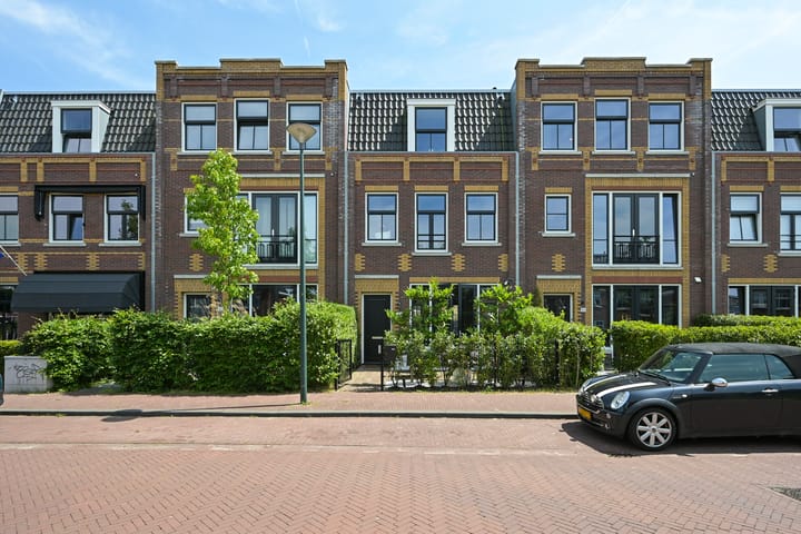 Foto 6 van Thomas Mannsingel 44