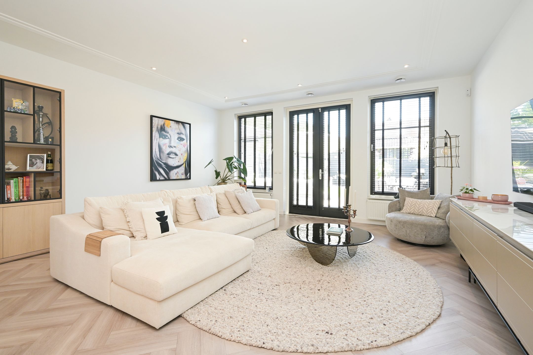 Foto 15 van Thomas Mannsingel 44