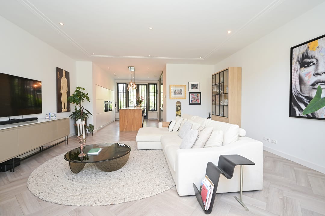 Foto 17 van Thomas Mannsingel 44