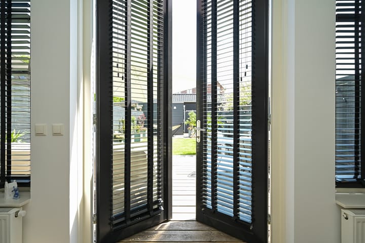 Foto 18 van Thomas Mannsingel 44