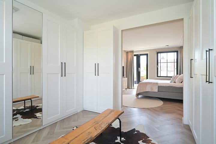 Foto 28 van Thomas Mannsingel 44