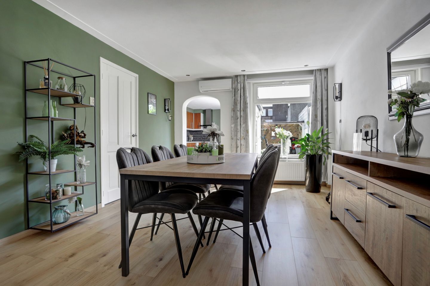 Foto 10 van Nijverstraat 168