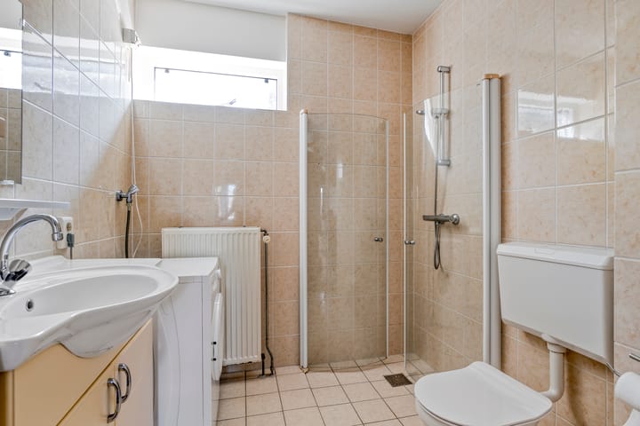 Foto 14 van Albrecht Dürerweg 26