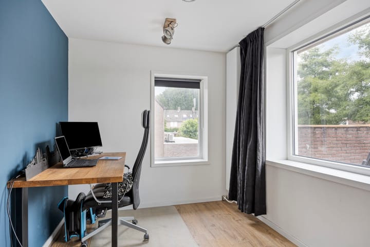 Foto 30 van Barkstraat 2