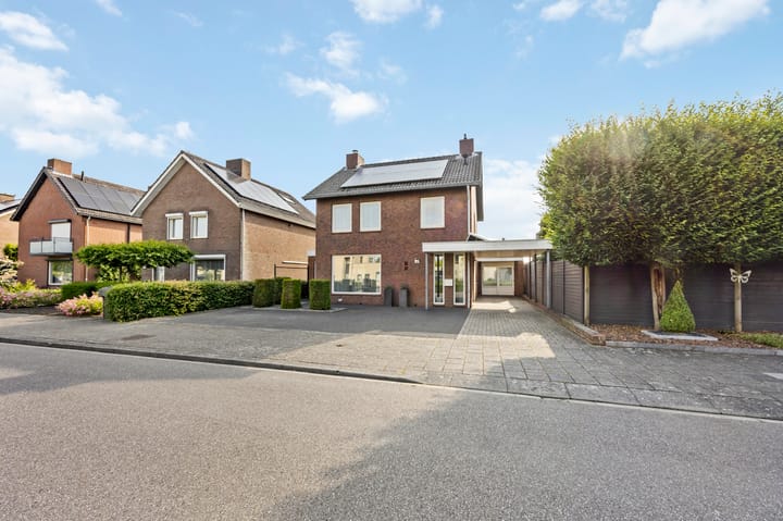 Zwaluwstraat 23