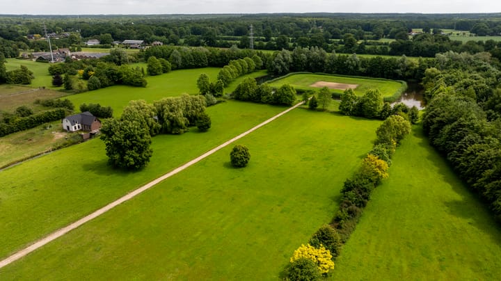 Vanenburgerallee main image