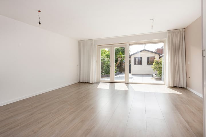 Foto 8 van Zwanenkamp 1067