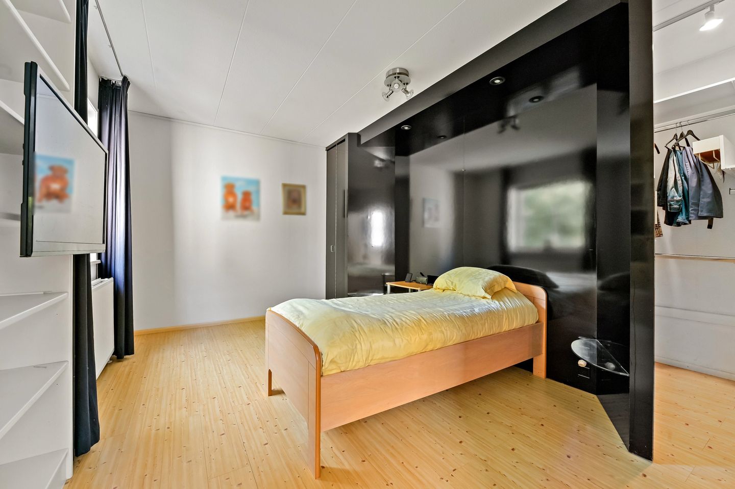 Foto 65 van Monsterseweg 1