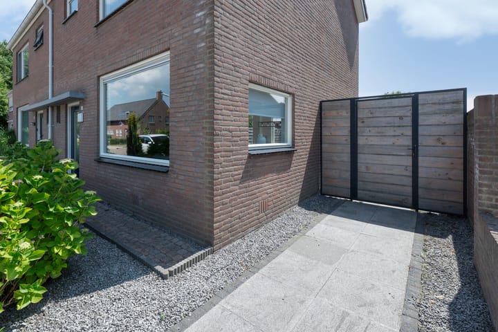 Photo 5 of Schoolstraat 23
