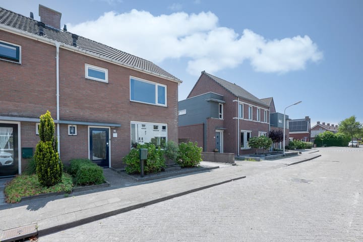 Photo 4 of Schoolstraat 23