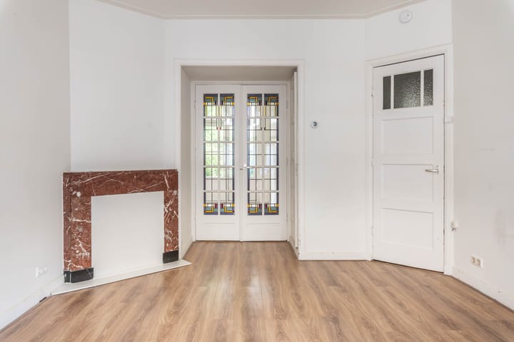 Photo 7 of Woestduinstraat 99-H