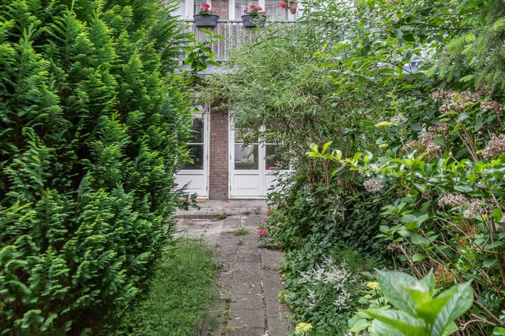 Photo 14 of Woestduinstraat 99-H