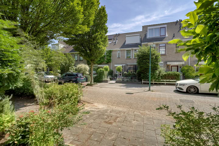 Foto 8 van Menno ter Braaklaan 10