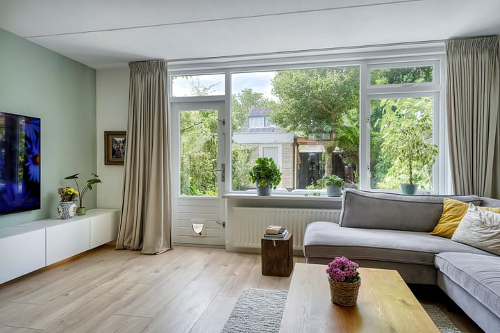 Foto 14 van Menno ter Braaklaan 10