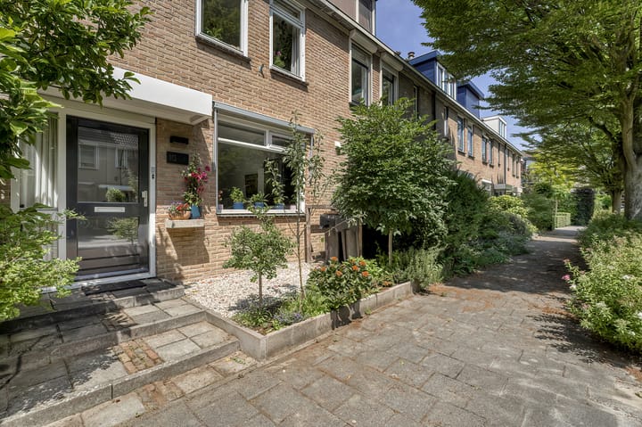 Foto 7 van Menno ter Braaklaan 10