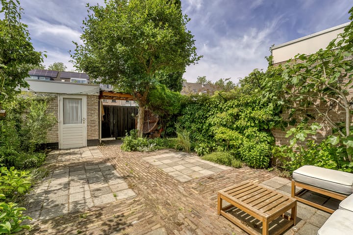 Foto 34 van Menno ter Braaklaan 10