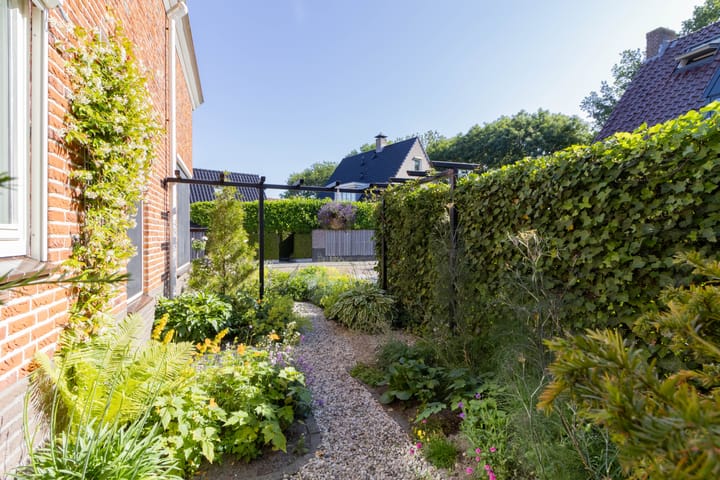 Photo 41 of Schoolstraat 18