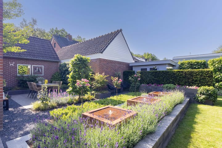 Photo 38 of Schoolstraat 18