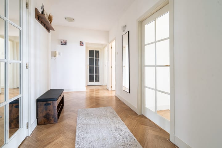 Foto 2 van Edward Jennerstraat 430