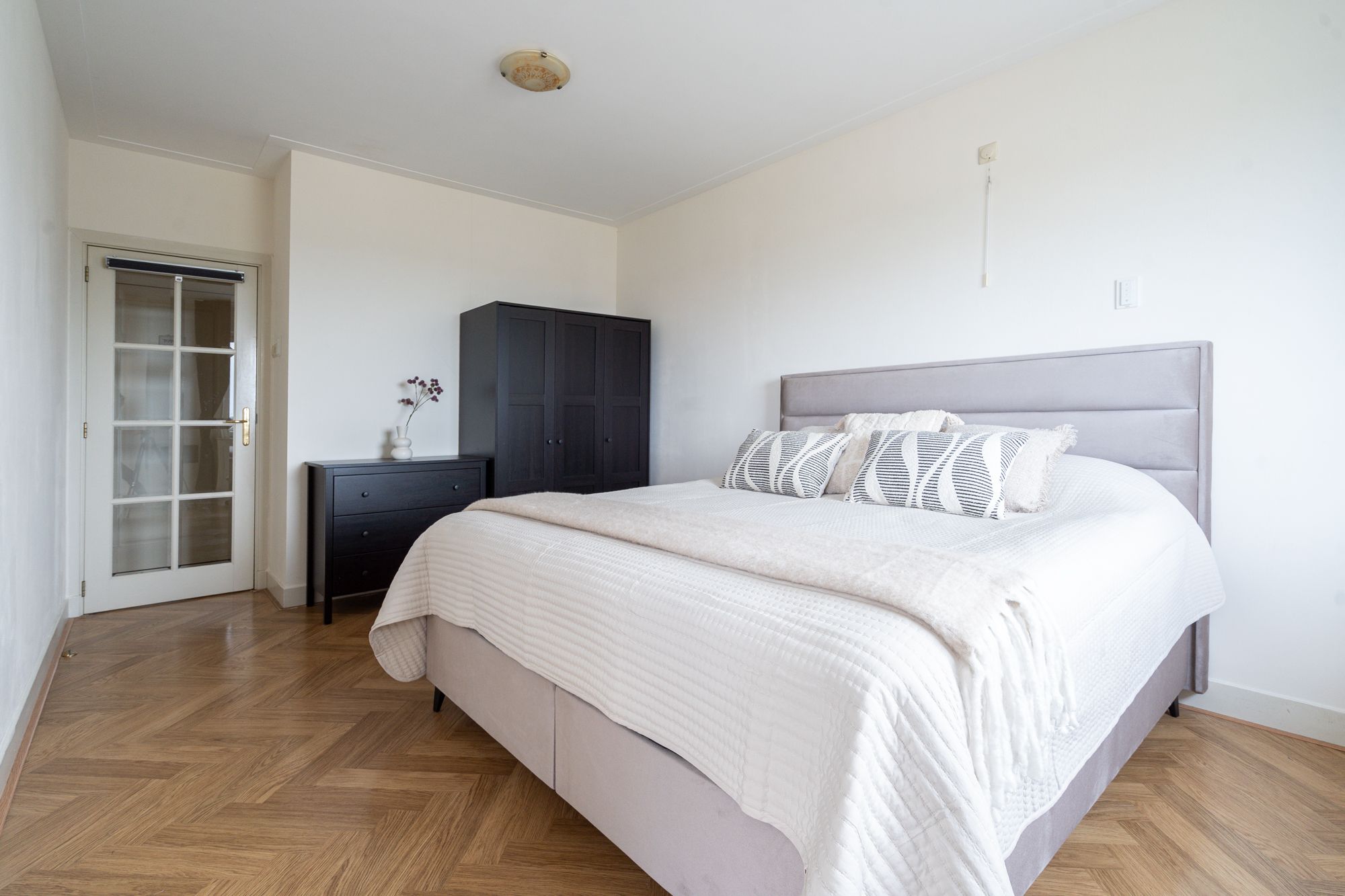 Foto 15 van Edward Jennerstraat 430