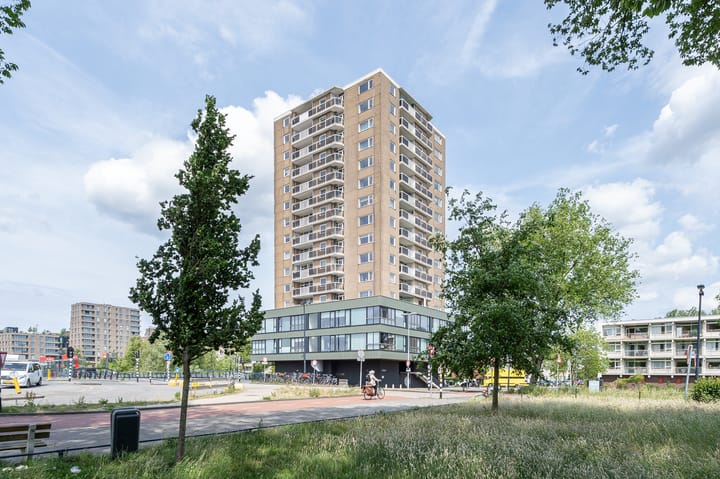 Foto 31 van Edward Jennerstraat 430