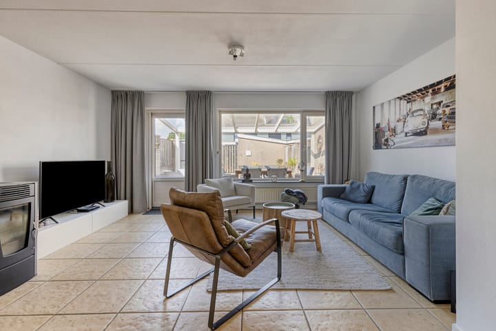 Foto 2 van Margratenplein 2