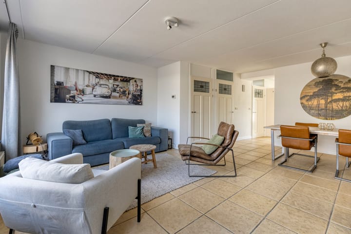 Foto 8 van Margratenplein 2