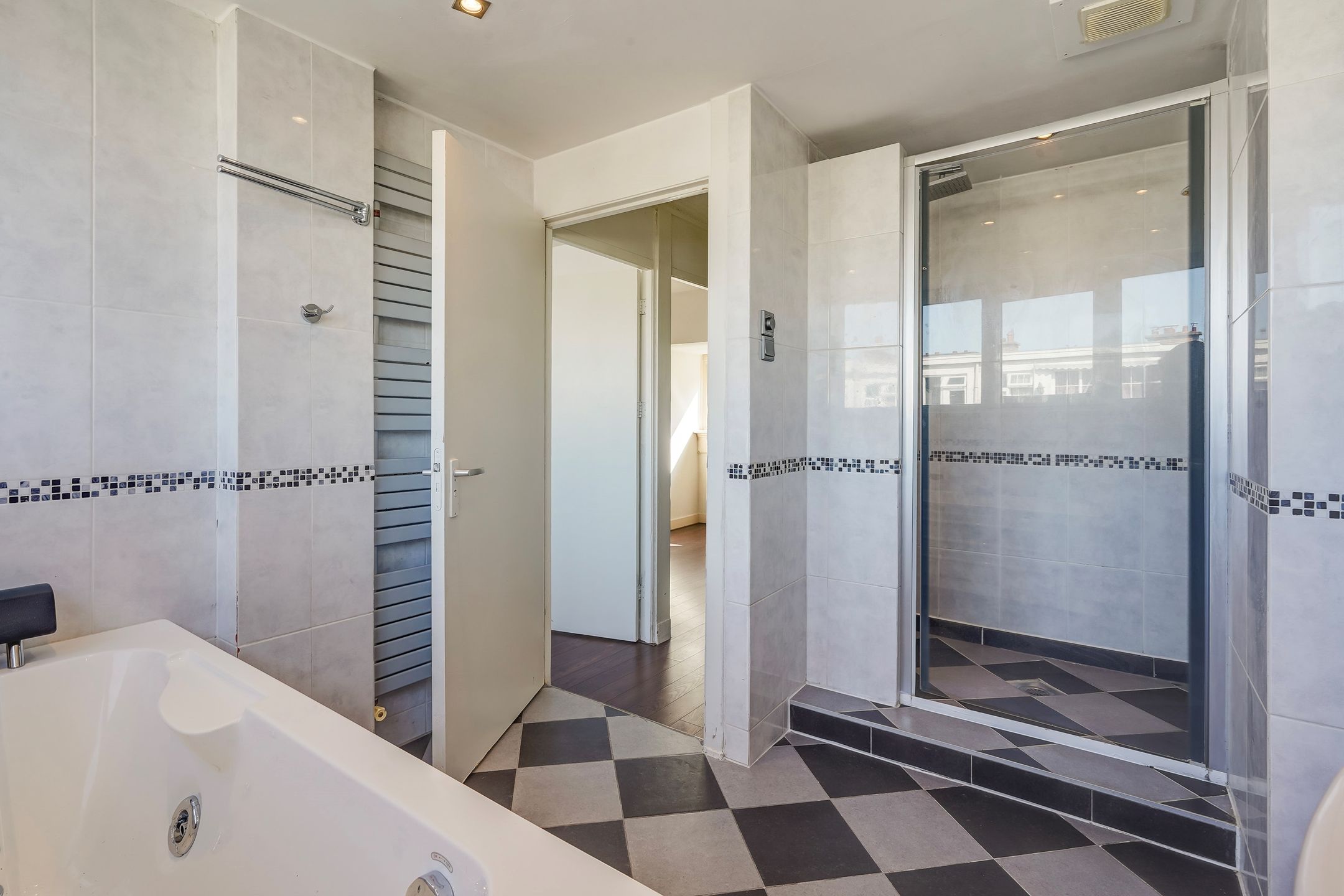 Foto 24 van Annie Foorestraat 21