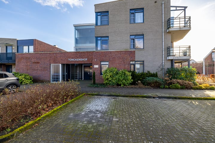 Photo 3 of Zonnehof 65