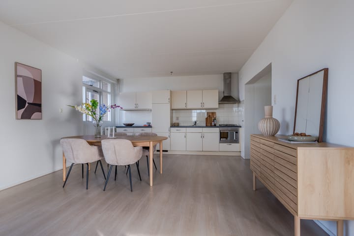 Foto 11 van Edward Jennerstraat 422