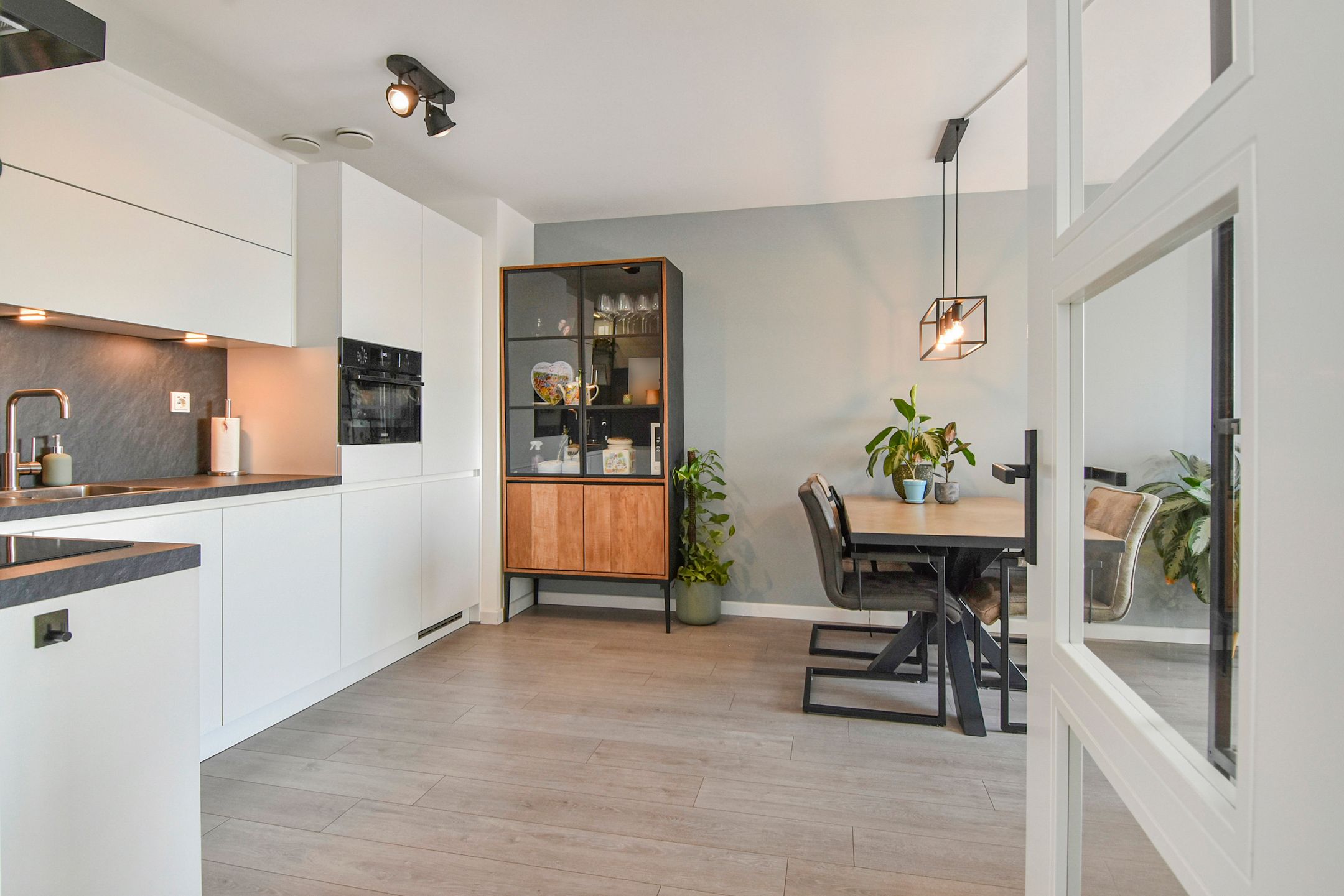 Foto 18 van Rijswijkse Landingslaan 192