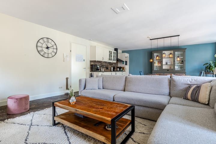 Foto 10 van Raadhuisplein 3-A