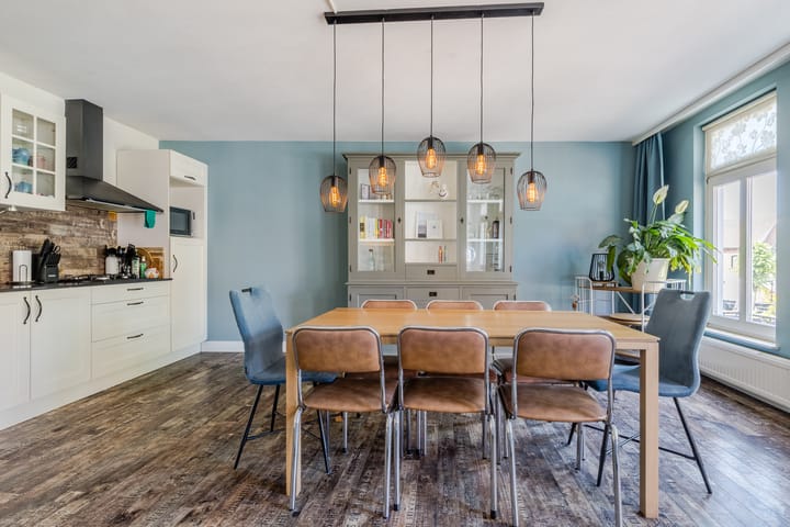 Foto 12 van Raadhuisplein 3-A