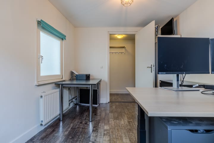 Foto 31 van Raadhuisplein 3-A